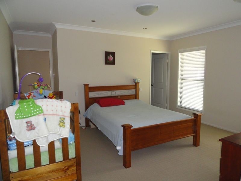 51 Sommerfeld Crescent, Chinchilla QLD 4413