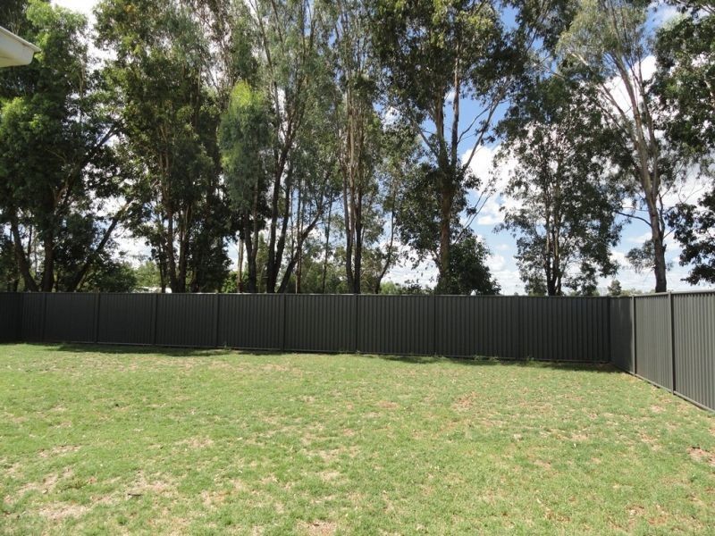 51 Sommerfeld Crescent, Chinchilla QLD 4413