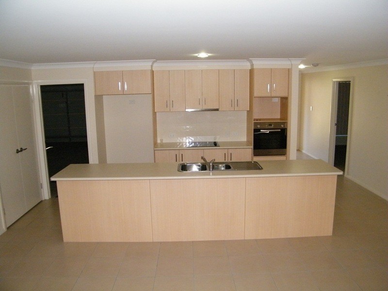 40 Sommerfeld Crescent, Chinchilla QLD 4413