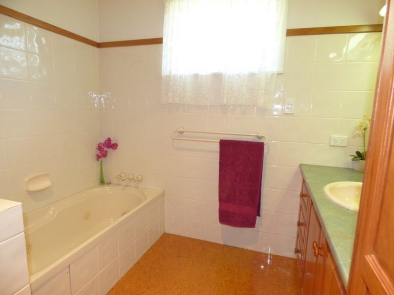 No. 15 Beutel Street, Chinchilla QLD 4413