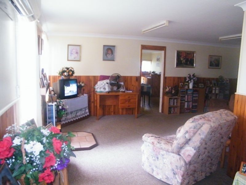 12 Castle Street, Chinchilla QLD 4413