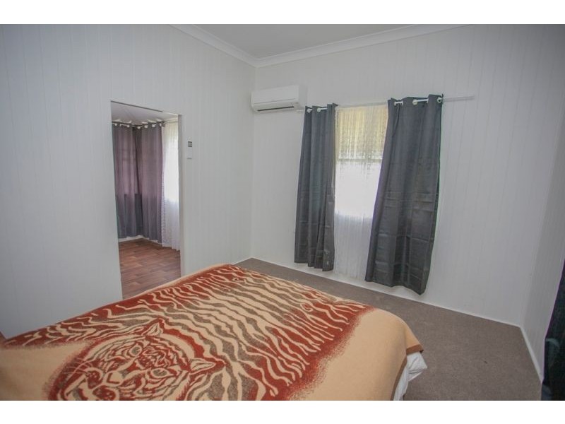 34 Hypatia Street, Chinchilla QLD 4413