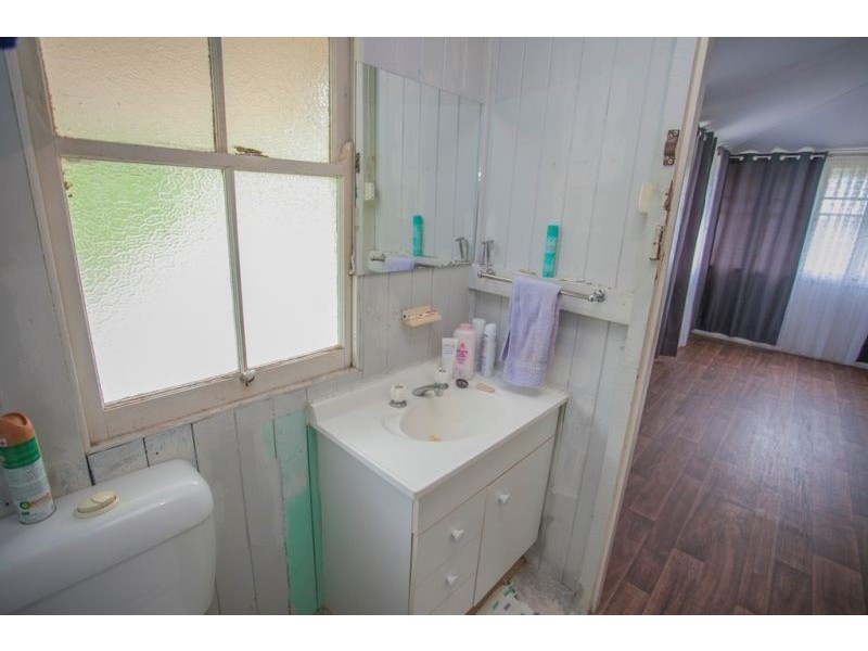 34 Hypatia Street, Chinchilla QLD 4413