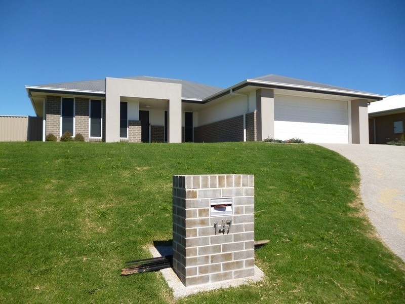 147 Cypress Pine Drive, Miles QLD 4415