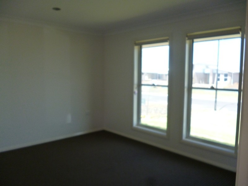 133 Cypress Pine Drive, Miles QLD 4415