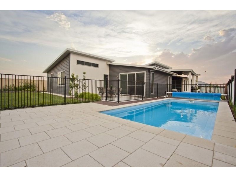 2 Barnsley Street, Chinchilla QLD 4413