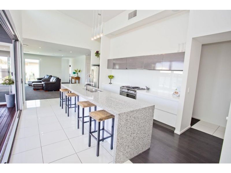 2 Barnsley Street, Chinchilla QLD 4413