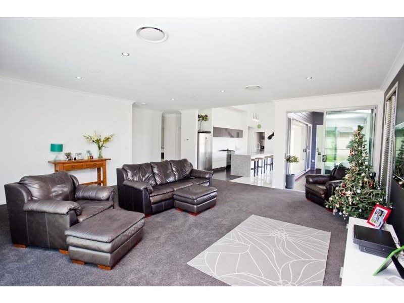 2 Barnsley Street, Chinchilla QLD 4413