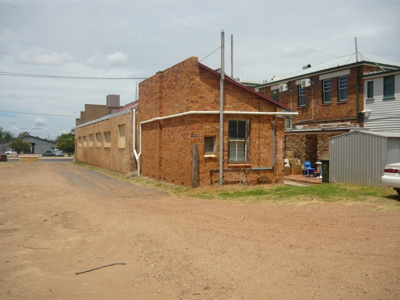 59 Murilla Street, Miles QLD 4415