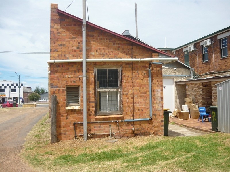 59 Murilla Street, Miles QLD 4415