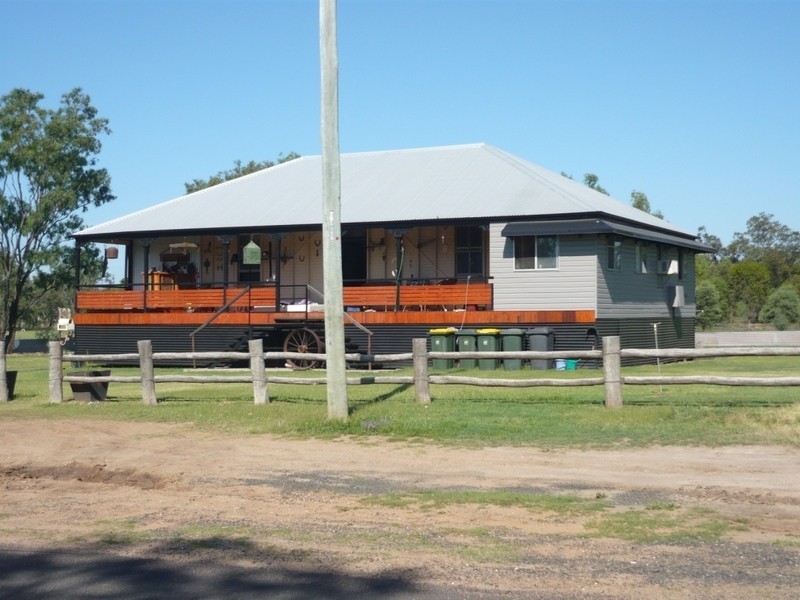 35 North Street, Chinchilla QLD 4413