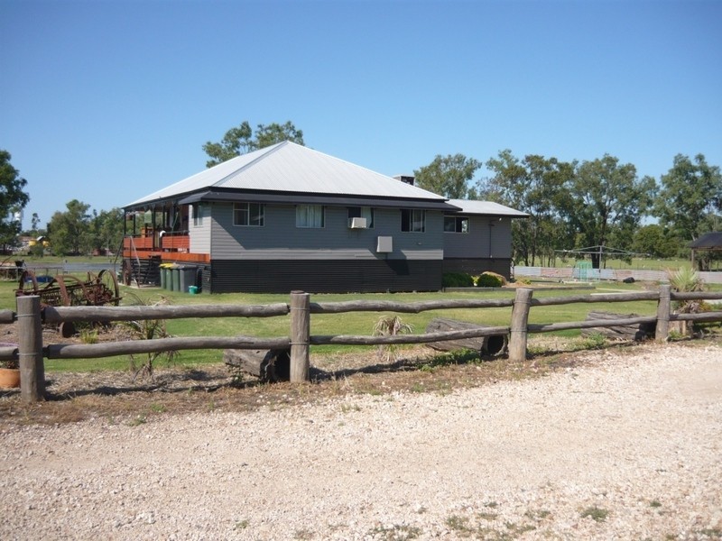 35 North Street, Chinchilla QLD 4413