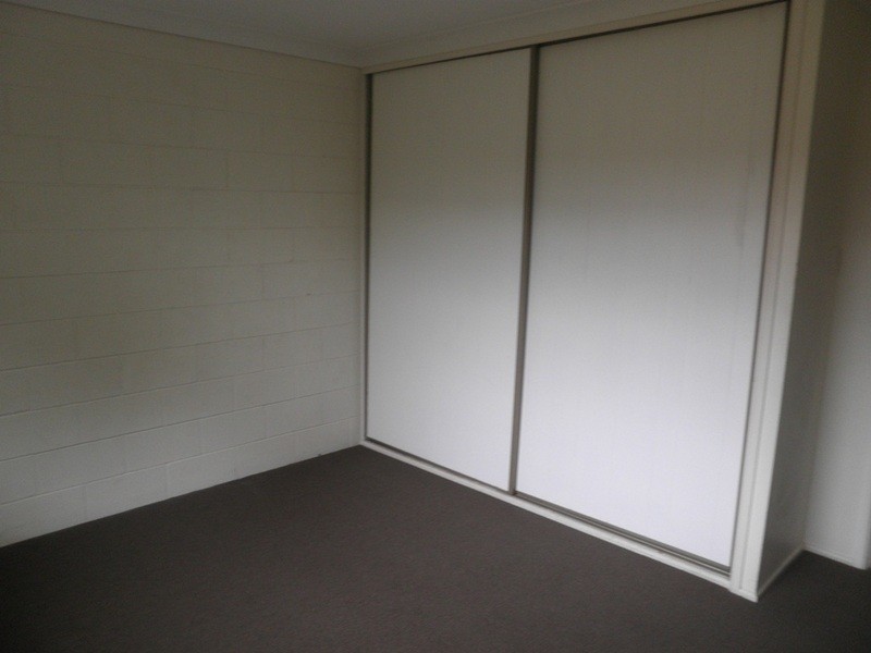 2/13-15 Mann Street, Chinchilla QLD 4413