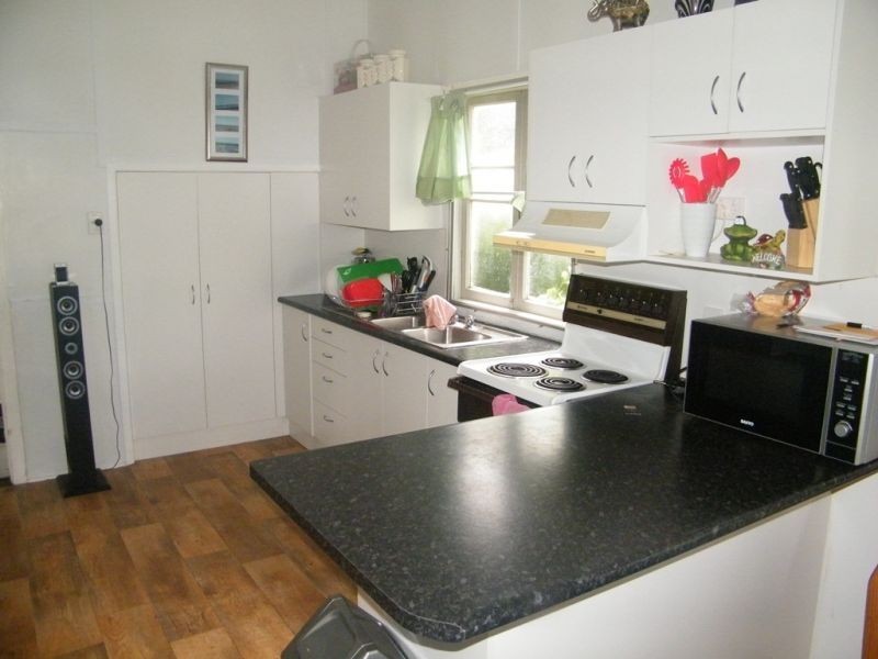 7 Castle Street, Chinchilla QLD 4413