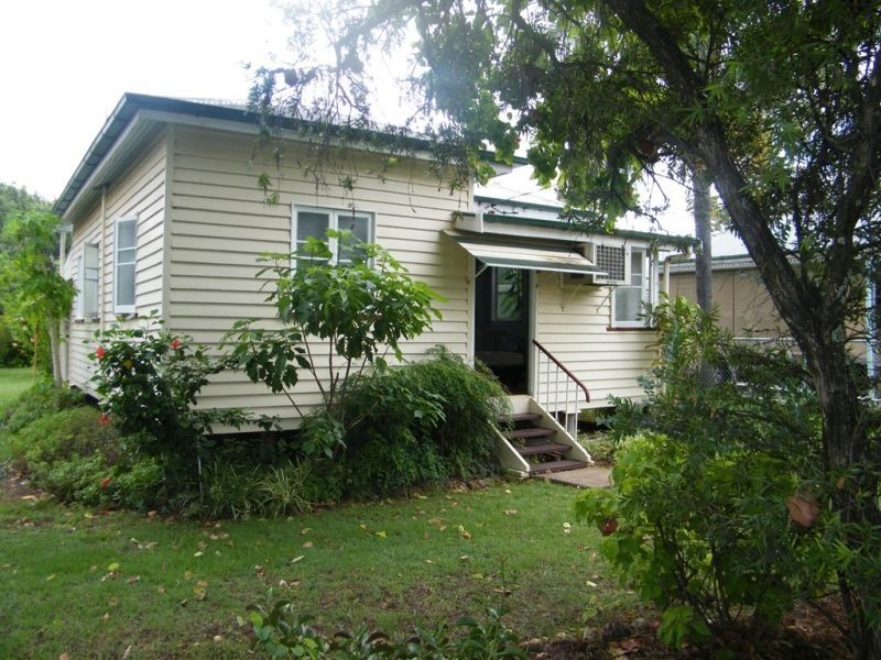 7 Castle Street, Chinchilla QLD 4413