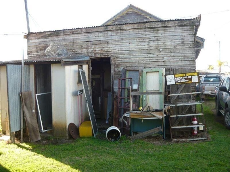 40 Murilla Street, Miles QLD 4415