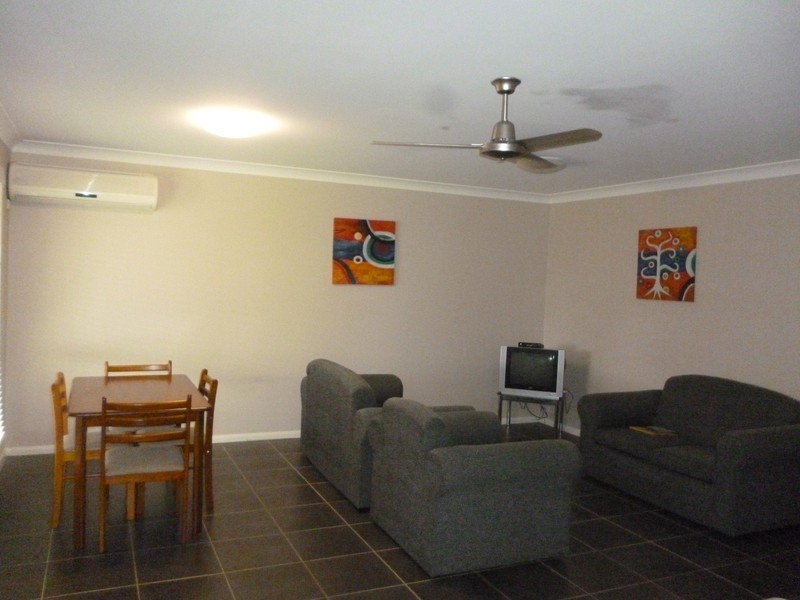1/101 Zeller St, Chinchilla QLD 4413