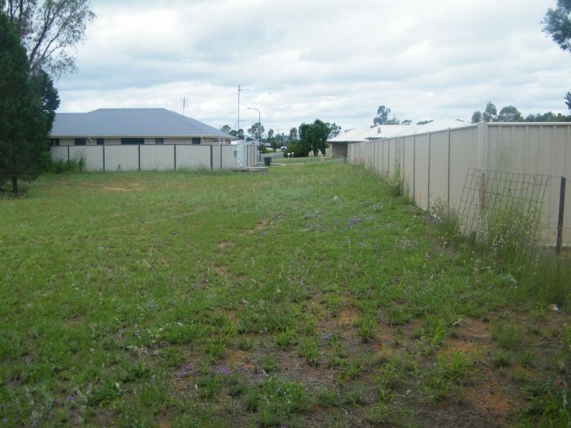 96 Wambo Street, Chinchilla QLD 4413