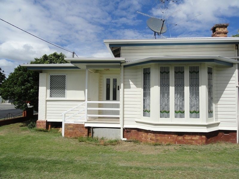 5 First Avenue, Chinchilla QLD 4413