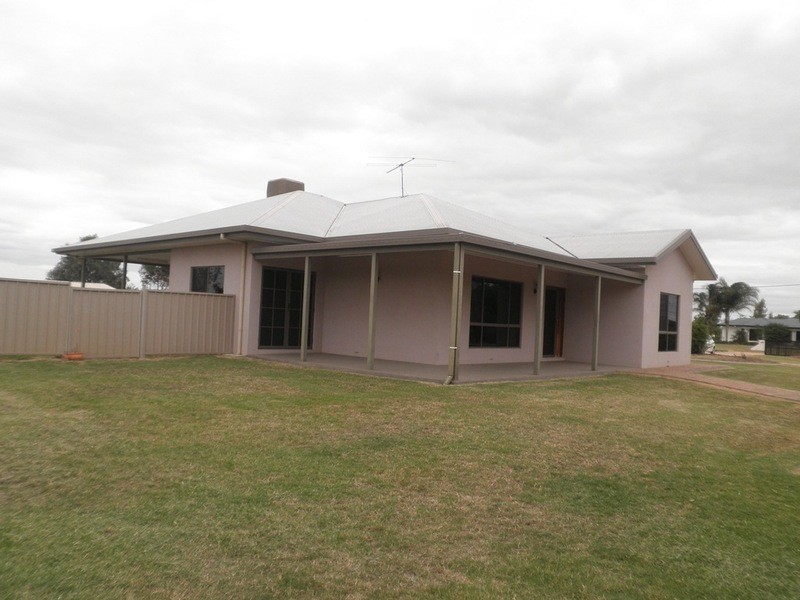 5 Beech Court, Chinchilla QLD 4413