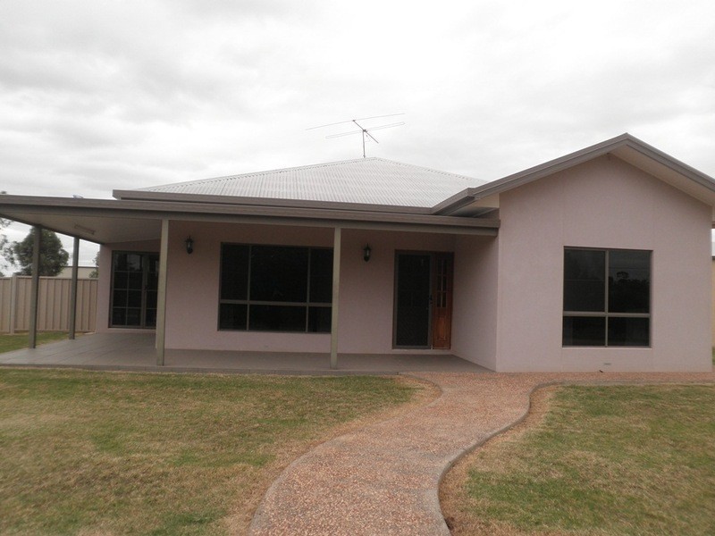 5 Beech Court, Chinchilla QLD 4413