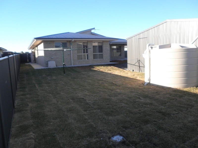 16 Gower Street, Chinchilla QLD 4413