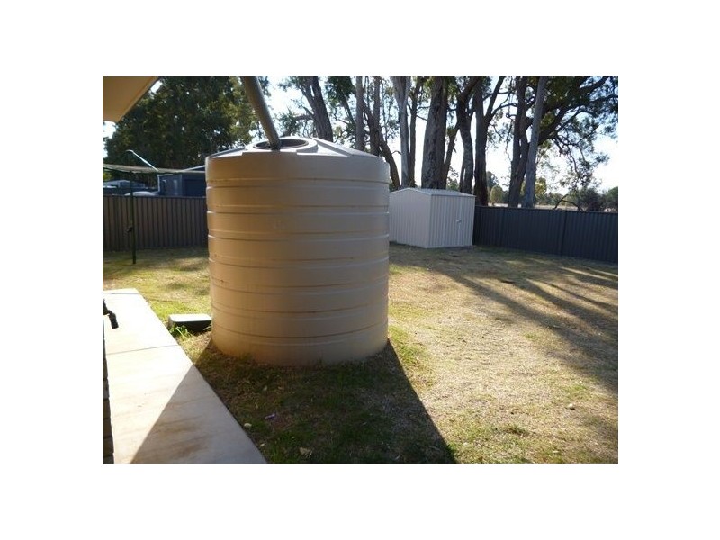 63 Sommerfeld Crescent, Chinchilla QLD 4413