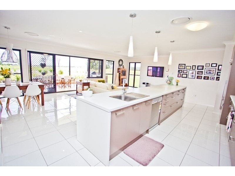 73 Elder Street, Chinchilla QLD 4413