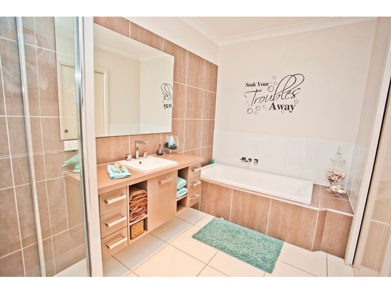 73 Elder Street, Chinchilla QLD 4413