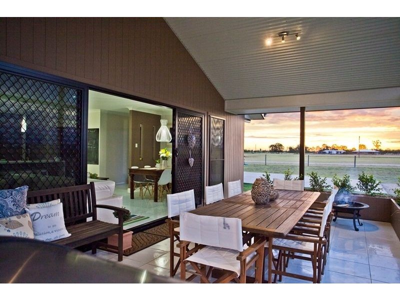 73 Elder Street, Chinchilla QLD 4413