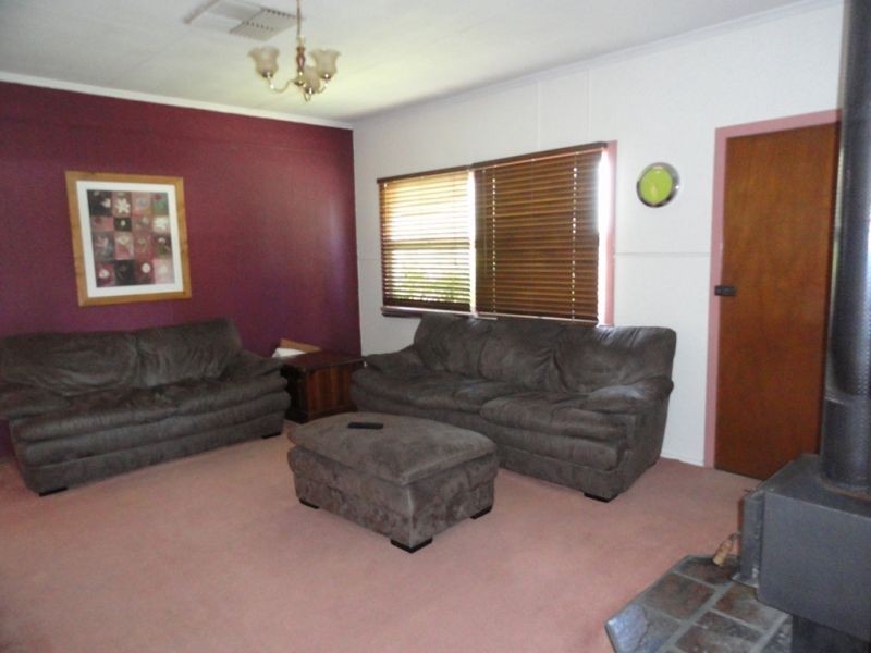 29 Colamba Street, Miles QLD 4415