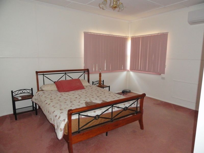 29 Colamba Street, Miles QLD 4415