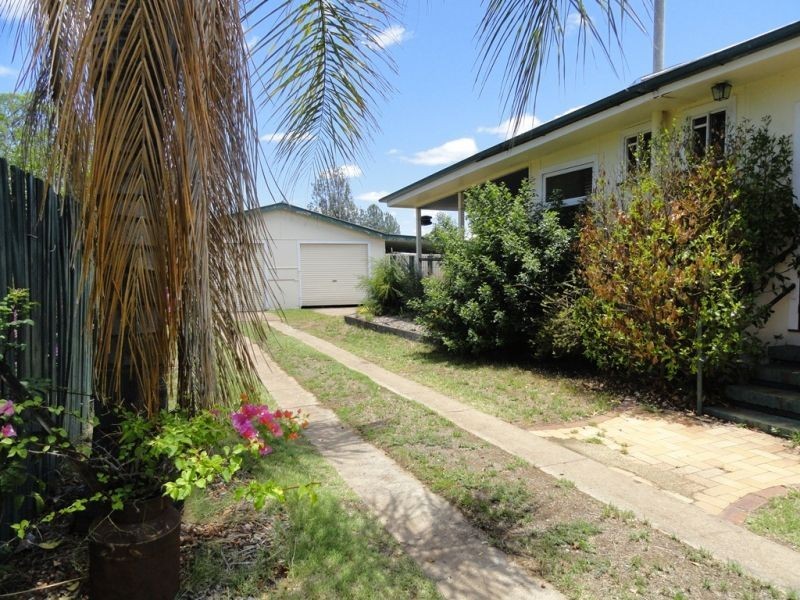 29 Colamba Street, Miles QLD 4415