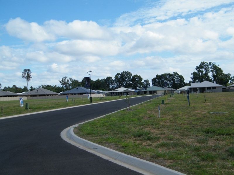 4 Parker Place, Chinchilla QLD 4413