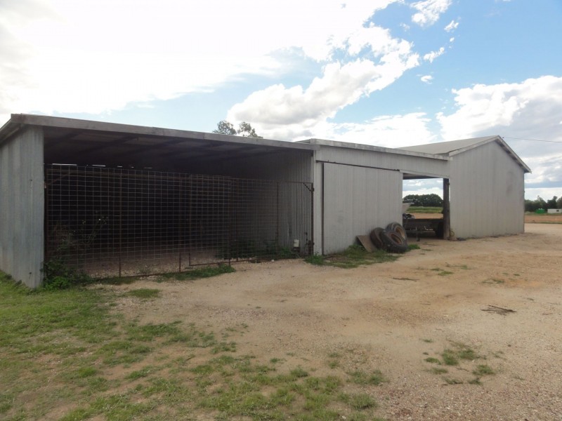 126 Windmill Road, Chinchilla QLD 4413