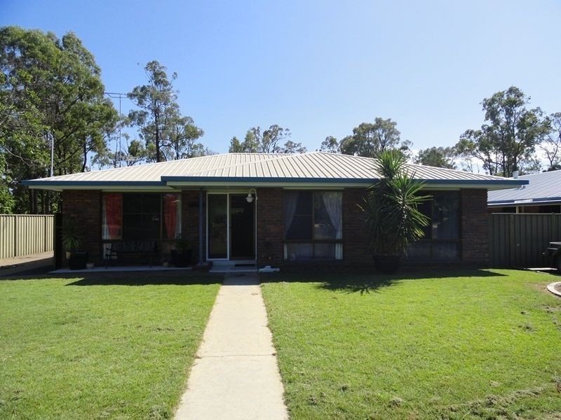 57 Daisy Street, Miles QLD 4415