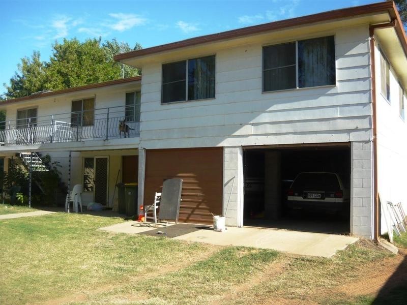 78 Warrego Highway, Chinchilla QLD 4413