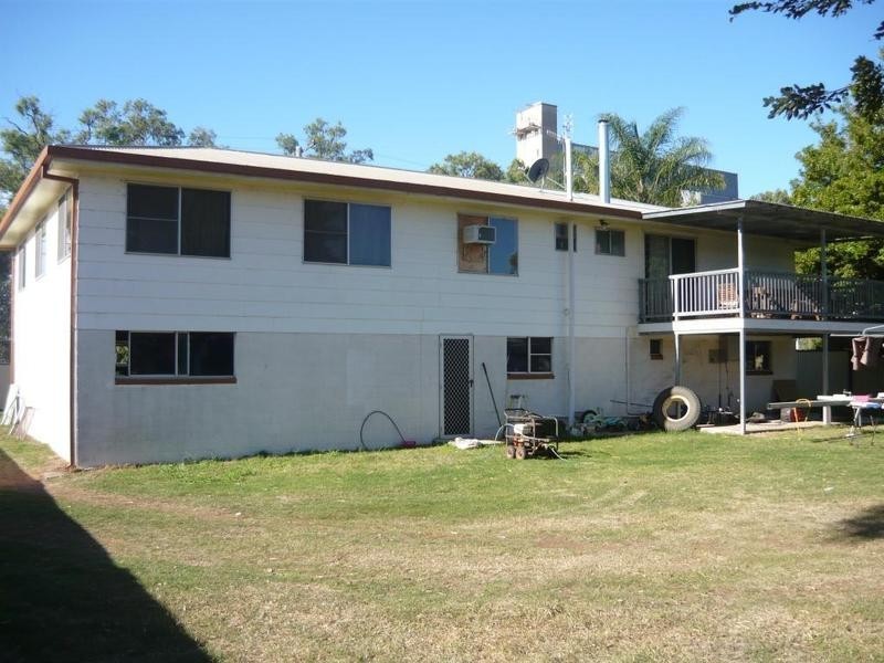 78 Warrego Highway, Chinchilla QLD 4413