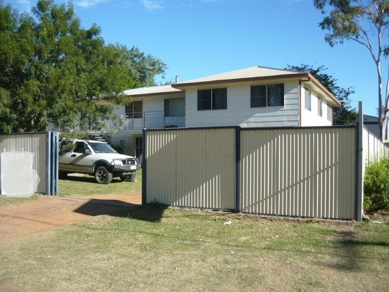 78 Warrego Highway, Chinchilla QLD 4413