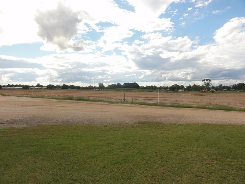 126 Windmill Road, Chinchilla QLD 4413