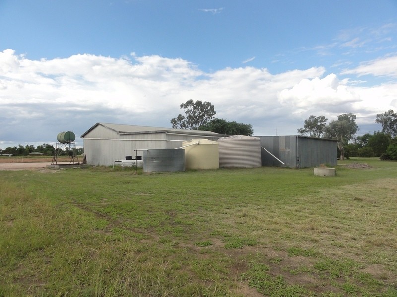 126 Windmill Road, Chinchilla QLD 4413