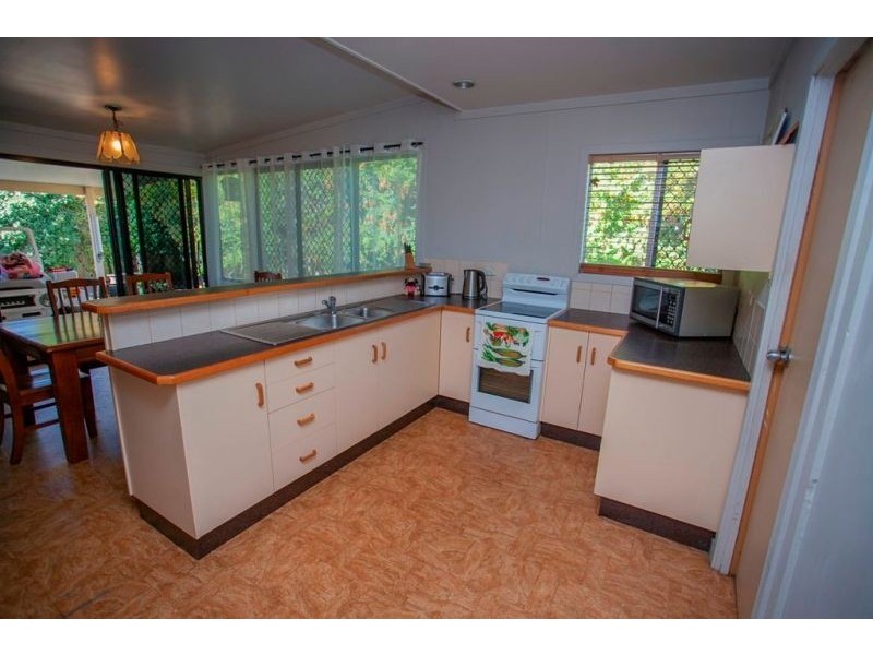 86 Hypatia Street, Chinchilla QLD 4413