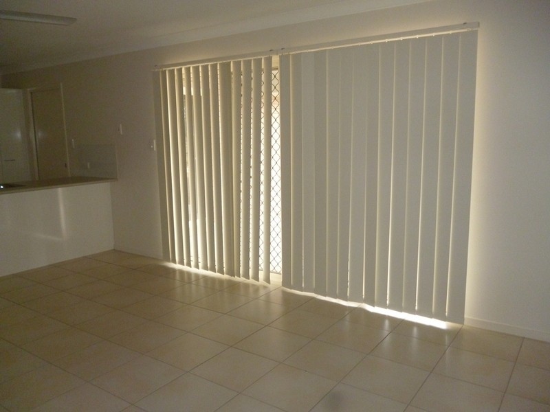 88 Racecourse Rd, Miles QLD 4415