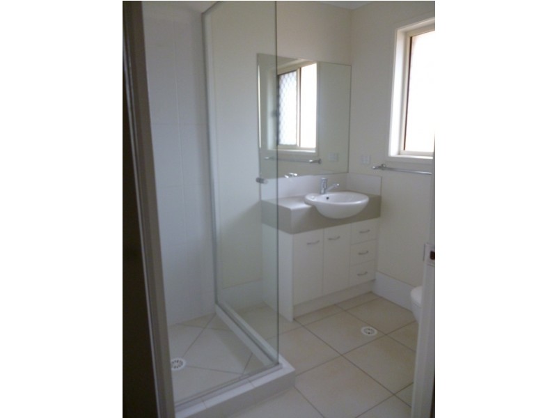 88 Racecourse Rd, Miles QLD 4415