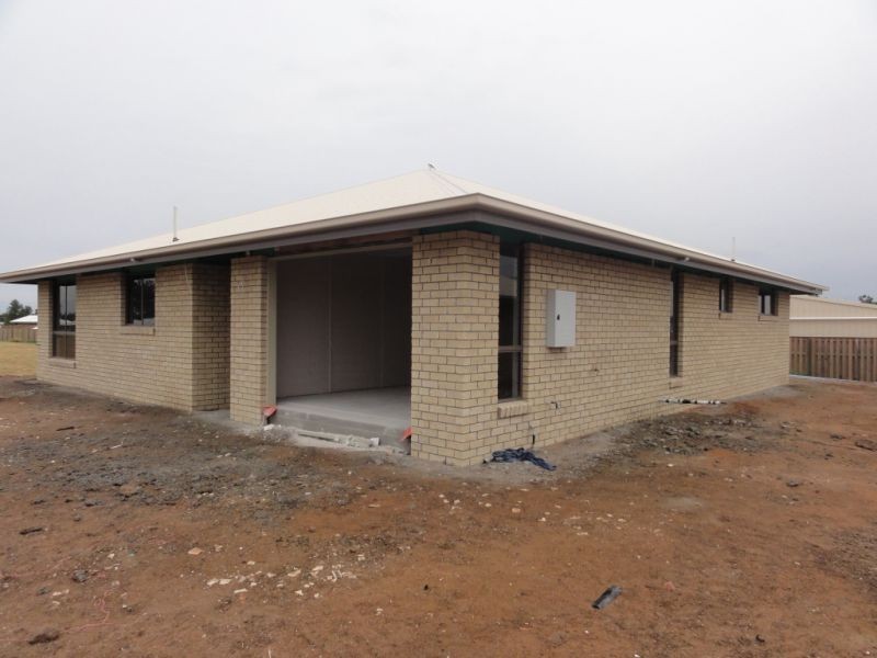 28 Mackie Street, Chinchilla QLD 4413