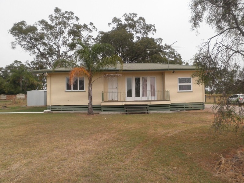 8 Kurtz Street, Chinchilla QLD 4413
