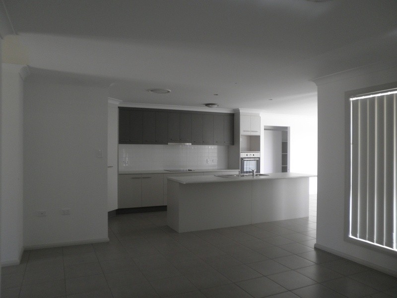 104 Cypress Pines Drive, Miles QLD 4415