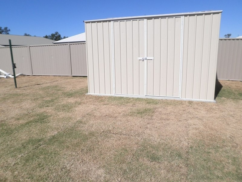 104 Cypress Pines Drive, Miles QLD 4415