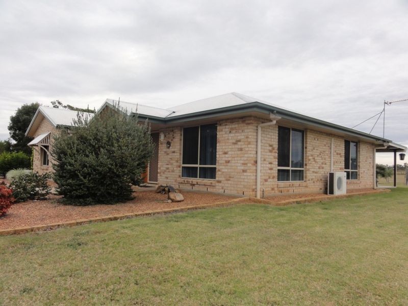 167 Quintet Drive, Chinchilla QLD 4413