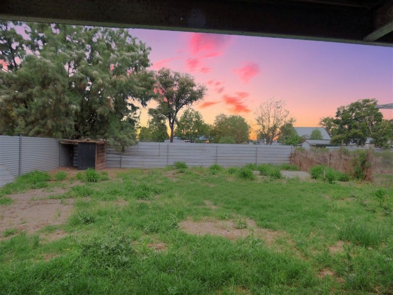 48 Railway Street, Chinchilla QLD 4413